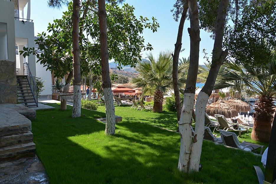 Moon Beach Otel Яликавак Екстериор снимка