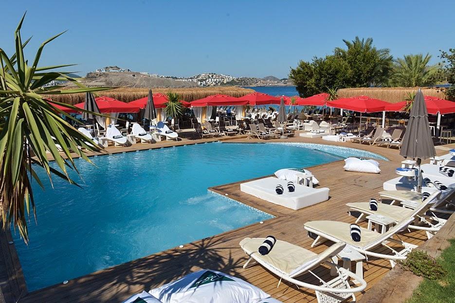 Moon Beach Otel Яликавак Екстериор снимка