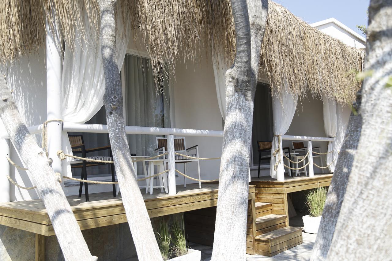 Moon Beach Otel Яликавак Екстериор снимка