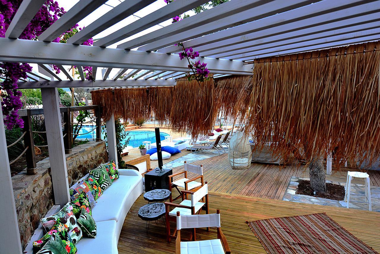 Moon Beach Otel Яликавак Екстериор снимка